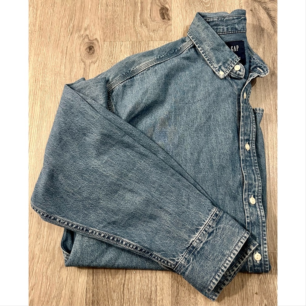 NWT | GAP Classic Blue Denim Long-Sleeve Shirt for Men